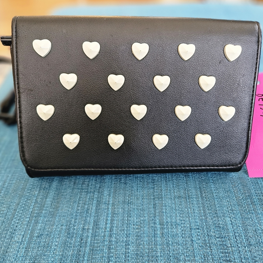 Betsey Johnson Black Heart-Studded Women's Wallet/crossbody